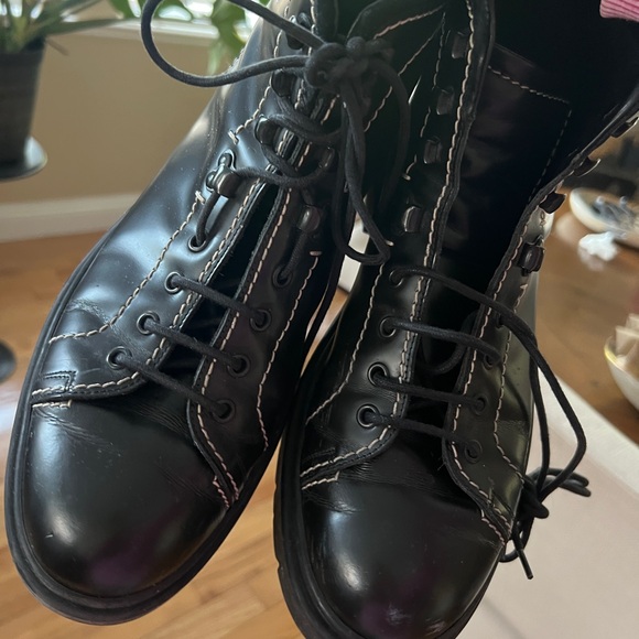 Louis Vuitton Men’s Ankle Boots Black size 10 Made in Italy Leather Boots - Picture 10 of 11